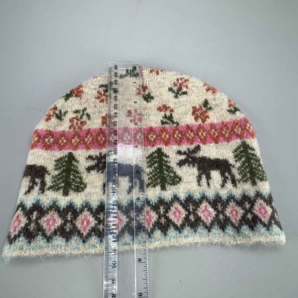 Natural Life Beanie One Size Cream Moose Fair Isle Floral Boho Knit Hat - Picture 5 of 6